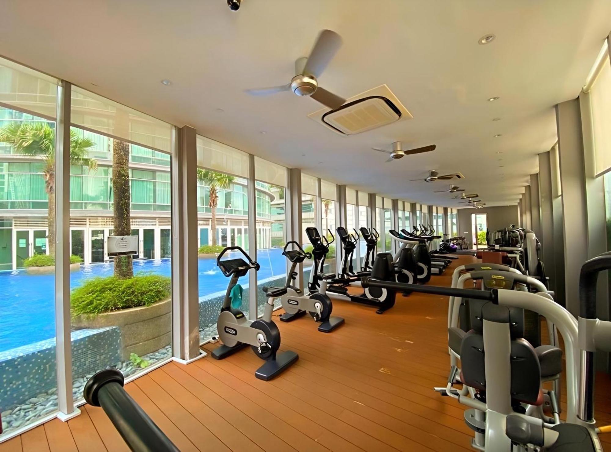 Vortex Hotel Suites Klcc At Kuala Lumpur City Center Экстерьер фото